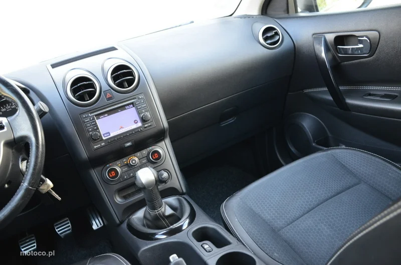 Nissan Qashqai 30