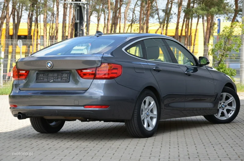 BMW Seria 3 F30 3GT 12