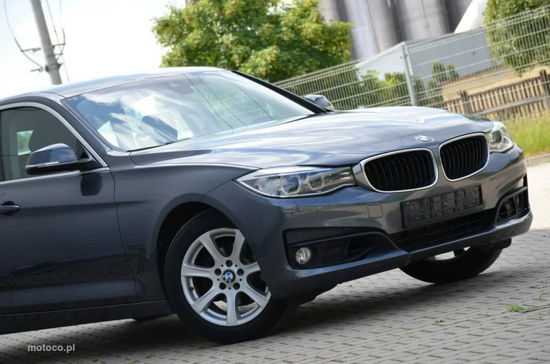BMW Seria 3 F30 3GT 18