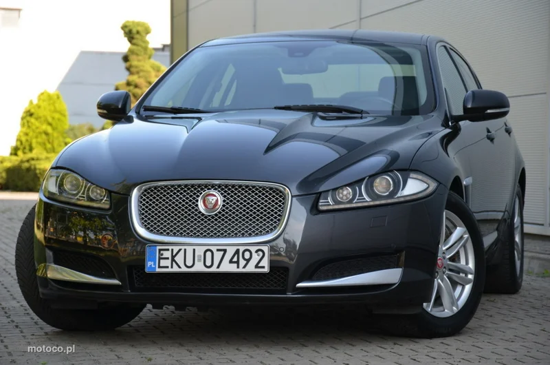 Jaguar XF