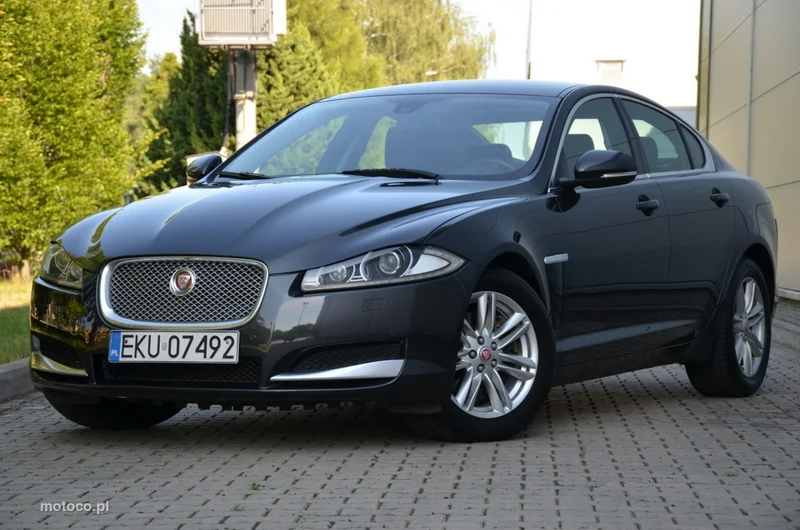 Jaguar XF 2