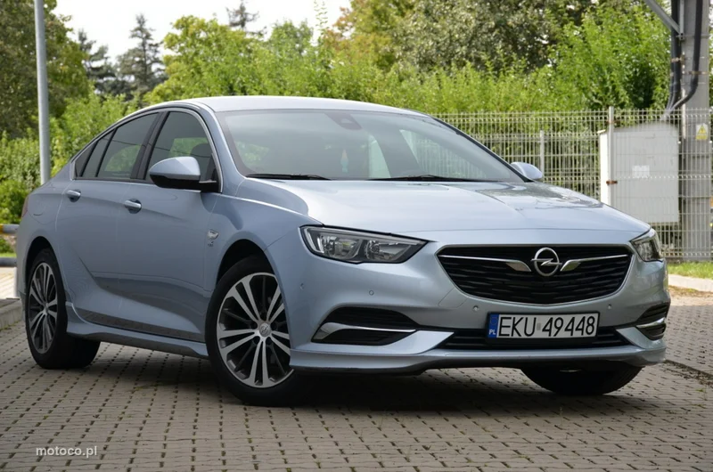 Opel Insignia B 13