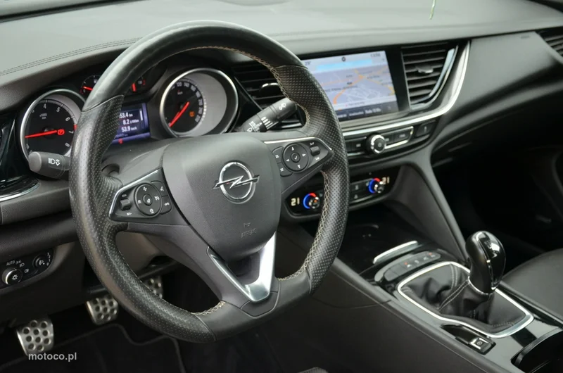 Opel Insignia B 22