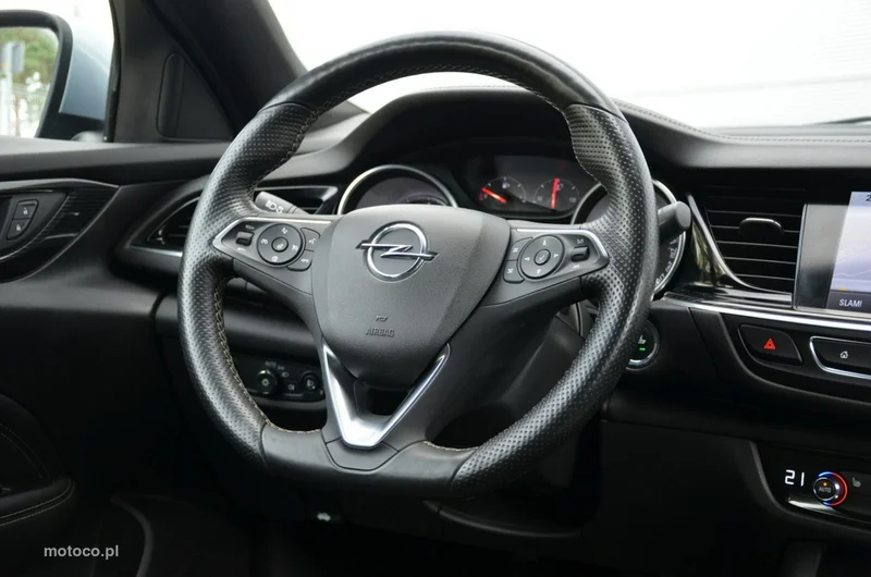 Opel Insignia B 30