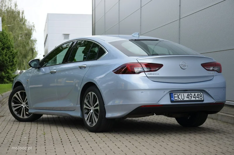 Opel Insignia B 6