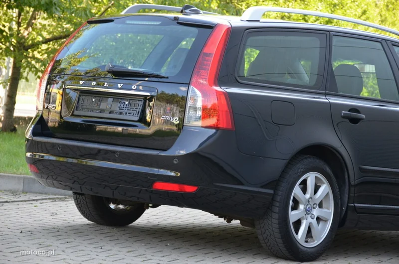 Volvo V50 12