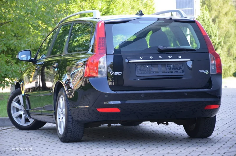 Volvo V50 5