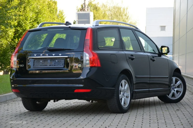 Volvo V50 10