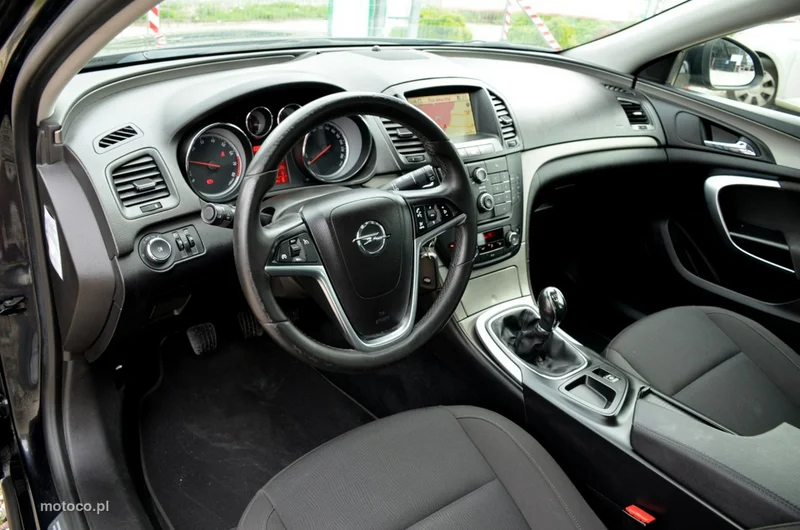 Opel Insignia A 19