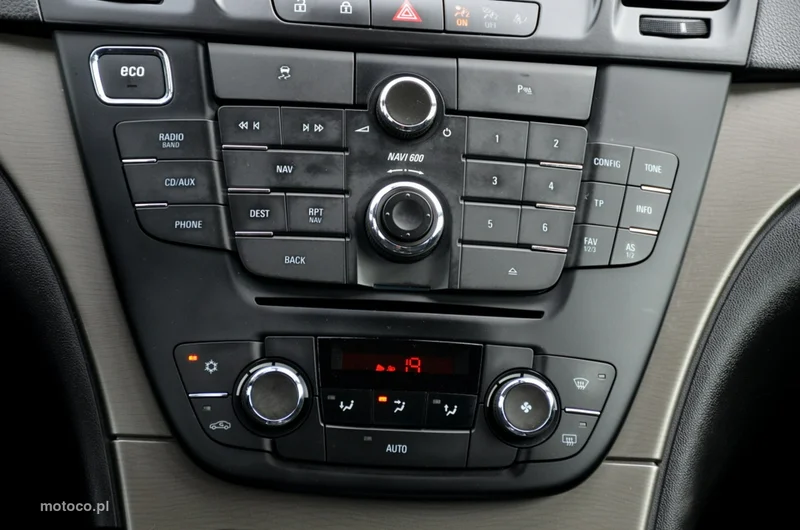 Opel Insignia A 28