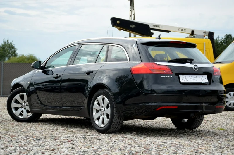 Opel Insignia A 5