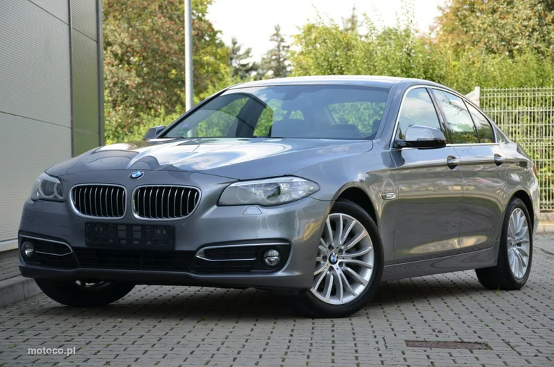 BMW Seria 5 F10 528 2