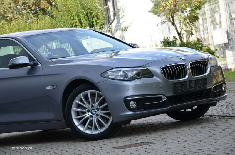 BMW Seria 5 F10 528 17