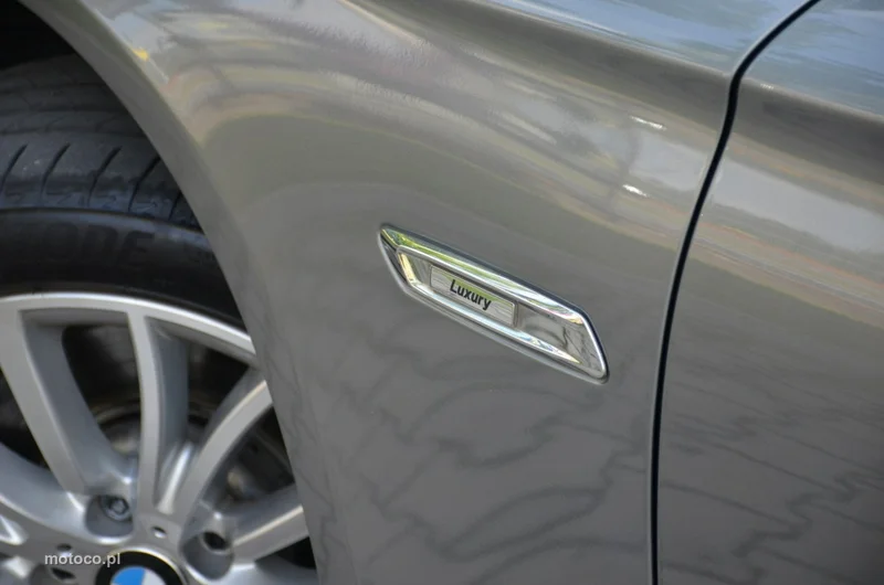 BMW Seria 5 F10 528 19