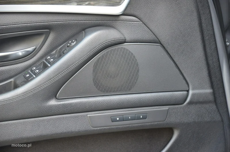 BMW Seria 5 F10 528 22