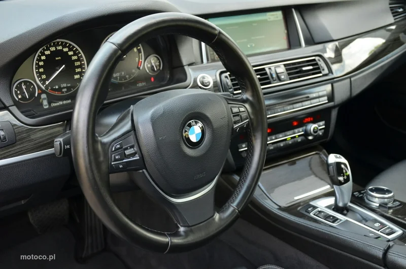 BMW Seria 5 F10 528 25