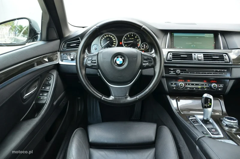 BMW Seria 5 F10 528 31