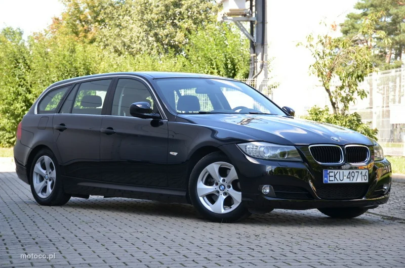 BMW Seria 3 E90 320 15