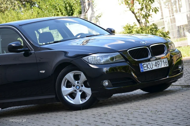 BMW Seria 3 E90 320 16