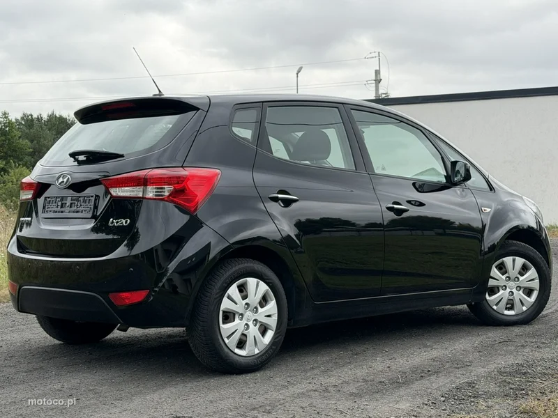Hyundai ix20 10