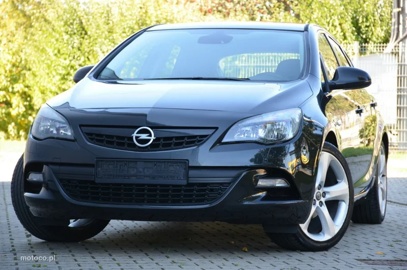Opel Astra J