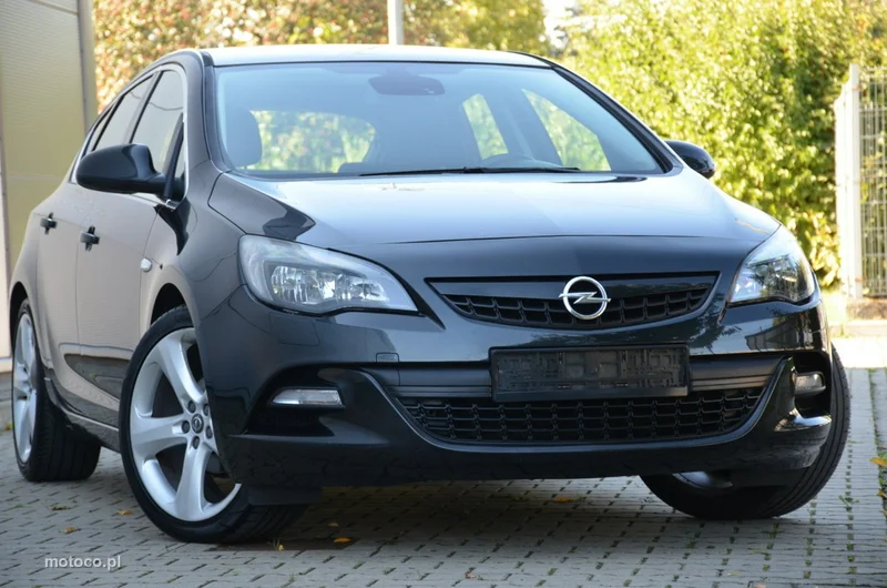 Opel Astra J 13