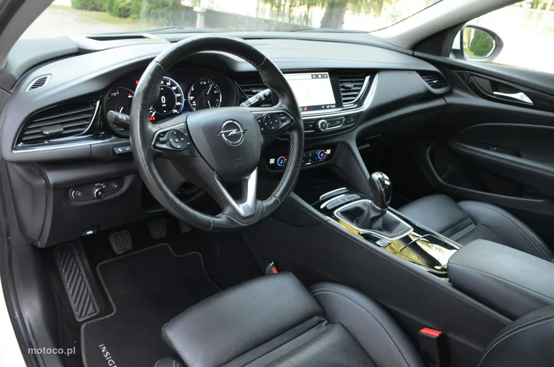 Opel Insignia B 20