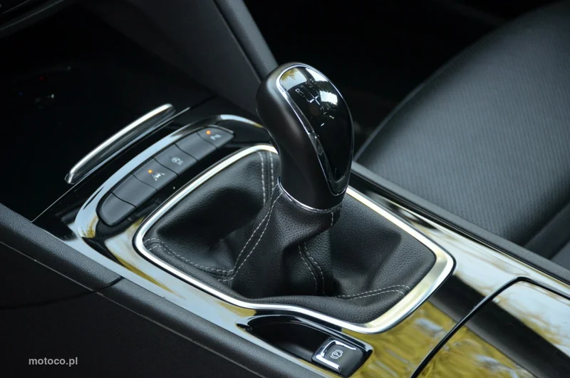 Opel Insignia B 22