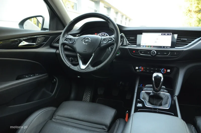 Opel Insignia B 29