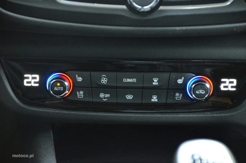 Opel Insignia B 33