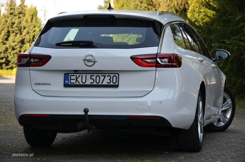 Opel Insignia B 9