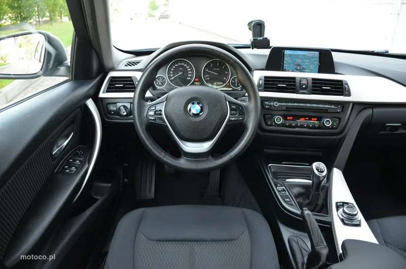 BMW Seria 3 F30 320 26