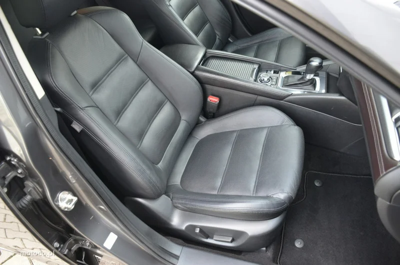 Mazda 6 30