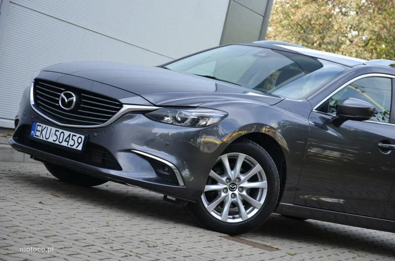 Mazda 6 4