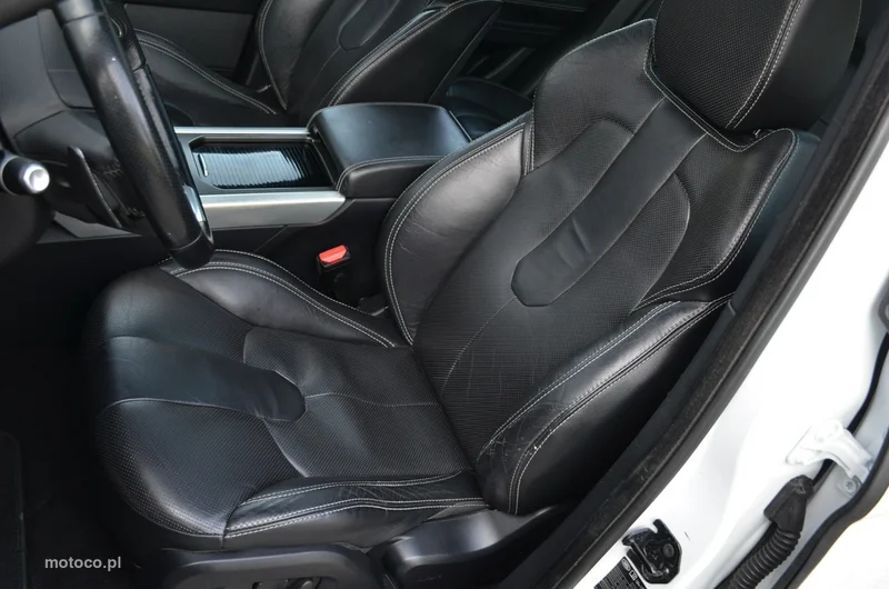 Land Rover Range Rover Evoque 26