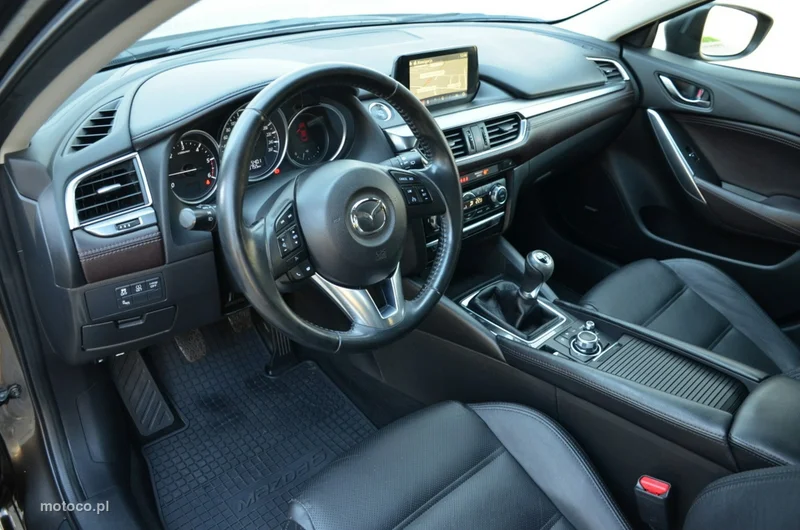 Mazda 6 25