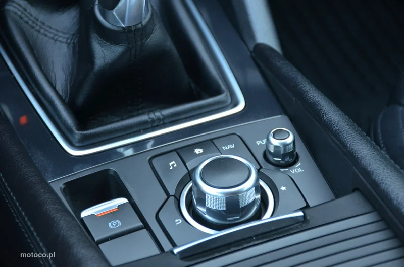 Mazda 6 38