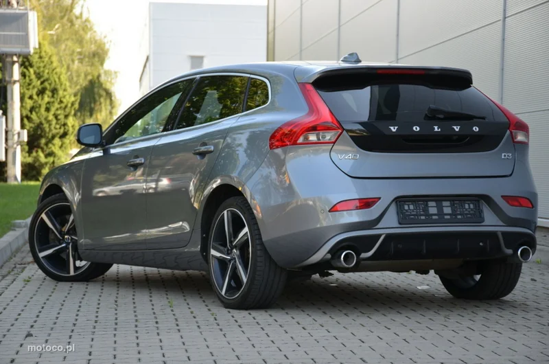 Volvo V40 6