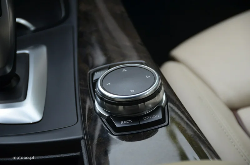 BMW Seria 4 F32 420 36
