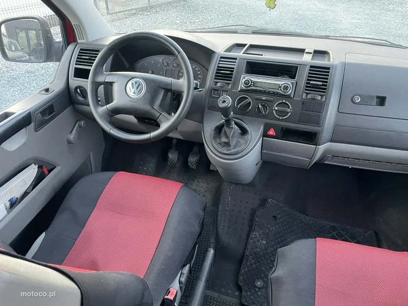 Volkswagen Transporter 12