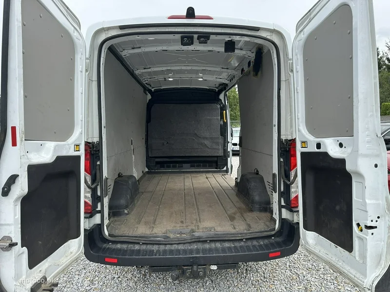 Ford Transit 11