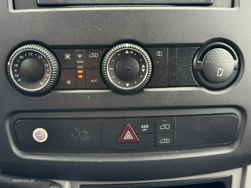 Mercedes-Benz Sprinter 18
