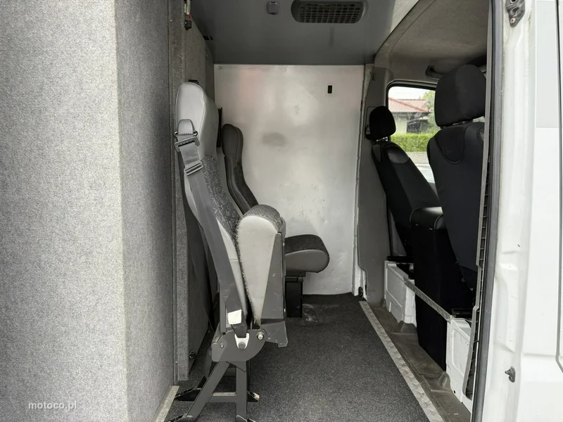 Mercedes-Benz Sprinter 21