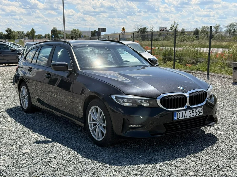 BMW Seria 3 G20 320 3