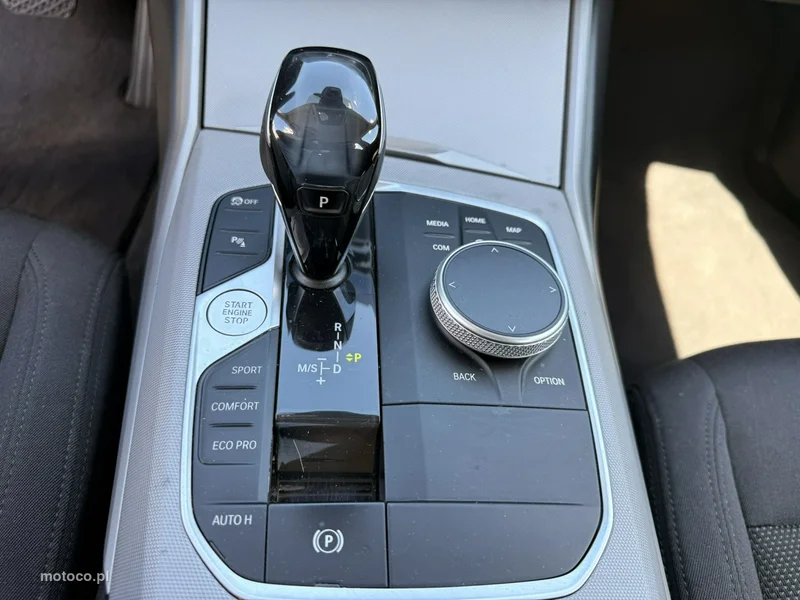 BMW Seria 3 G20 320 28
