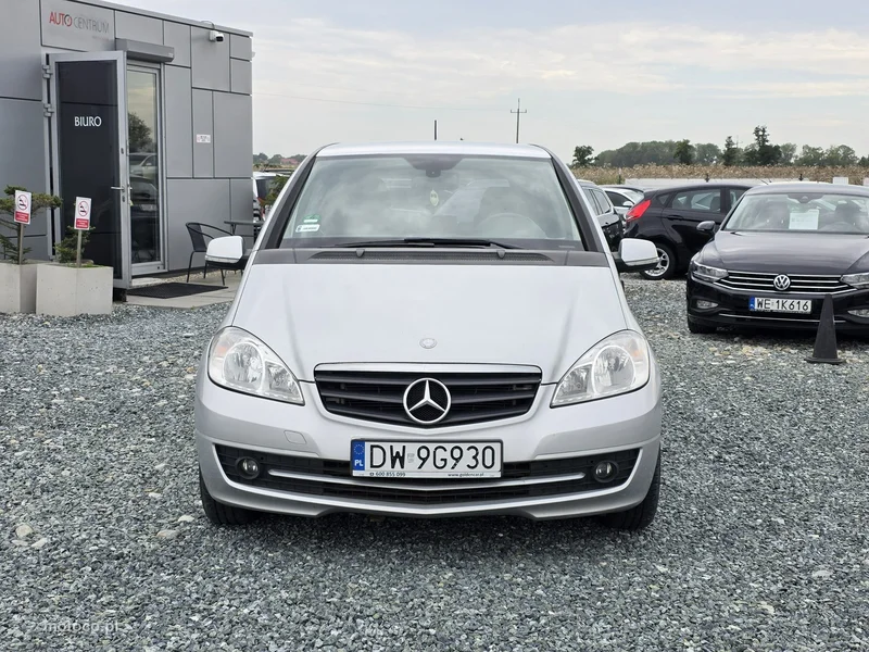 Mercedes-Benz Klasa A W169 A 180 2