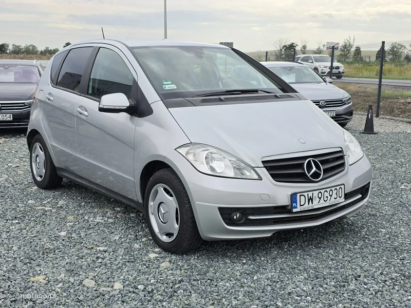 Mercedes-Benz Klasa A W169 A 180 3