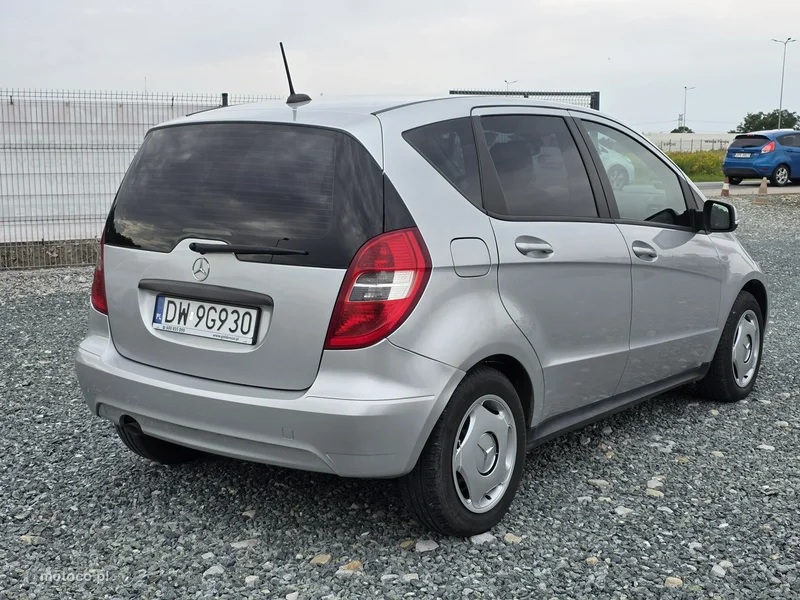 Mercedes-Benz Klasa A W169 A 180 9