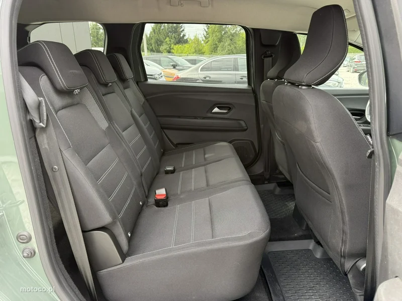 Dacia Jogger 13