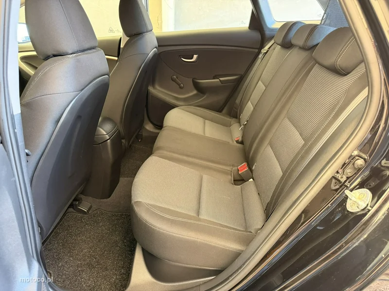 Hyundai i30 12